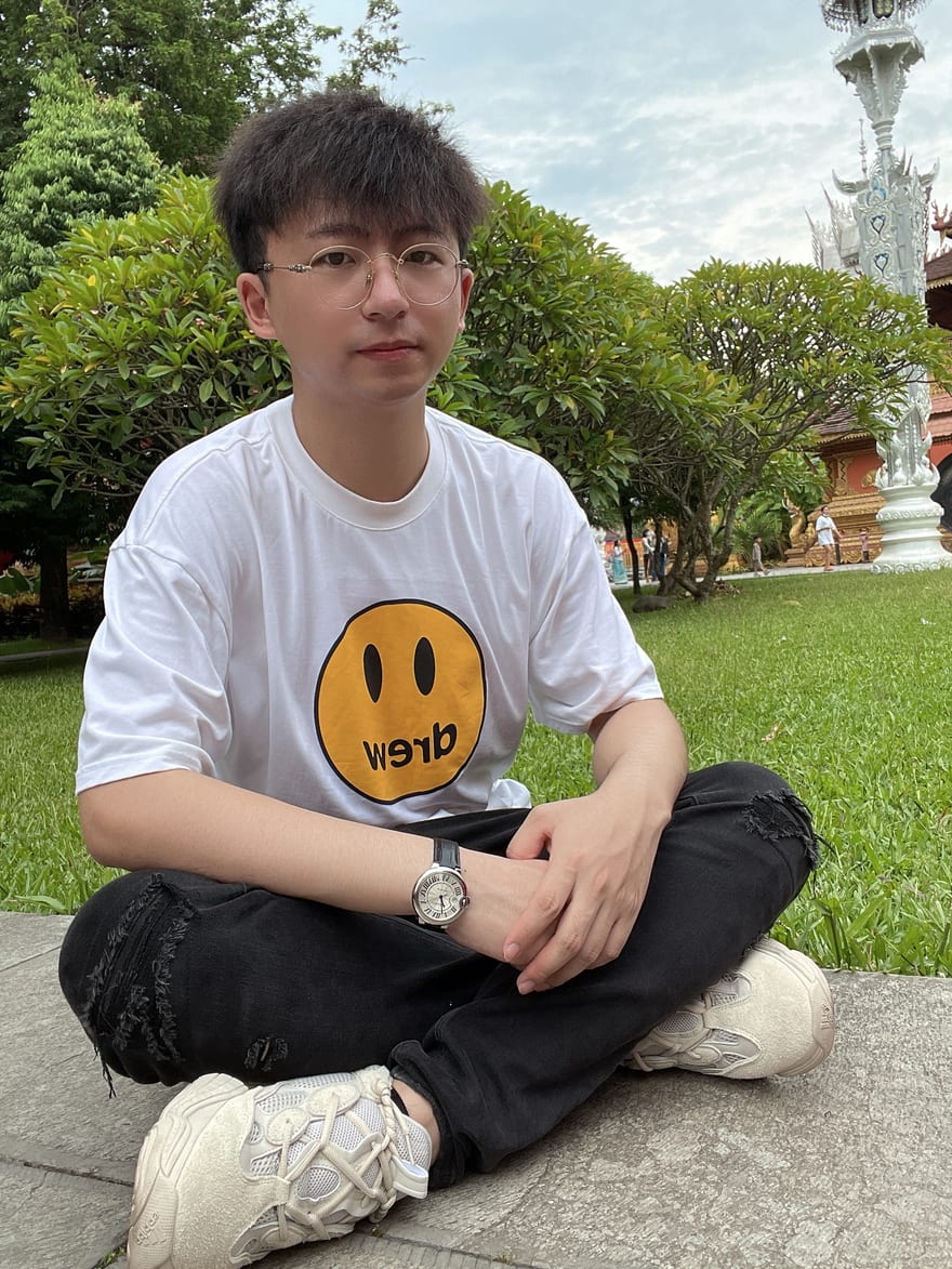 张浩的个人照片